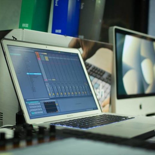 Digital Music Production course Sound Gallery Studios